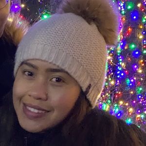 Meet your Posher, Jovette